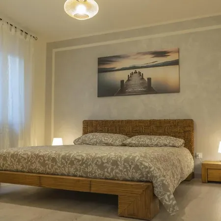 Martalagattahome San Felice del Benaco