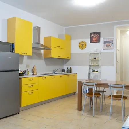 Martalagattahome San Felice del Benaco